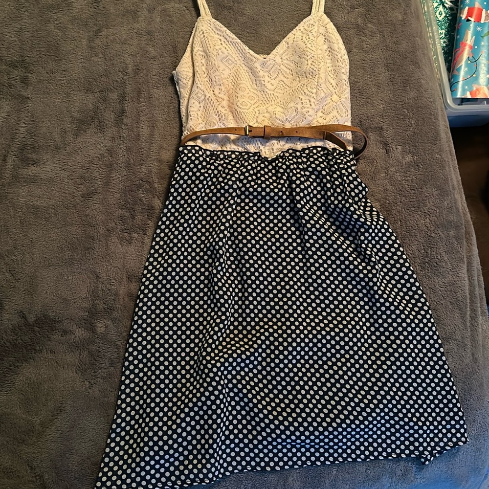 City triangle cute dress size medium